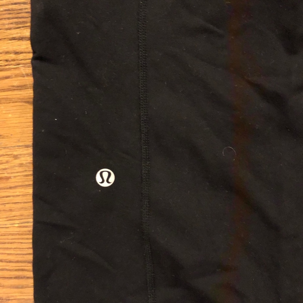 lulu lemon leggings - Picture 3 of 3